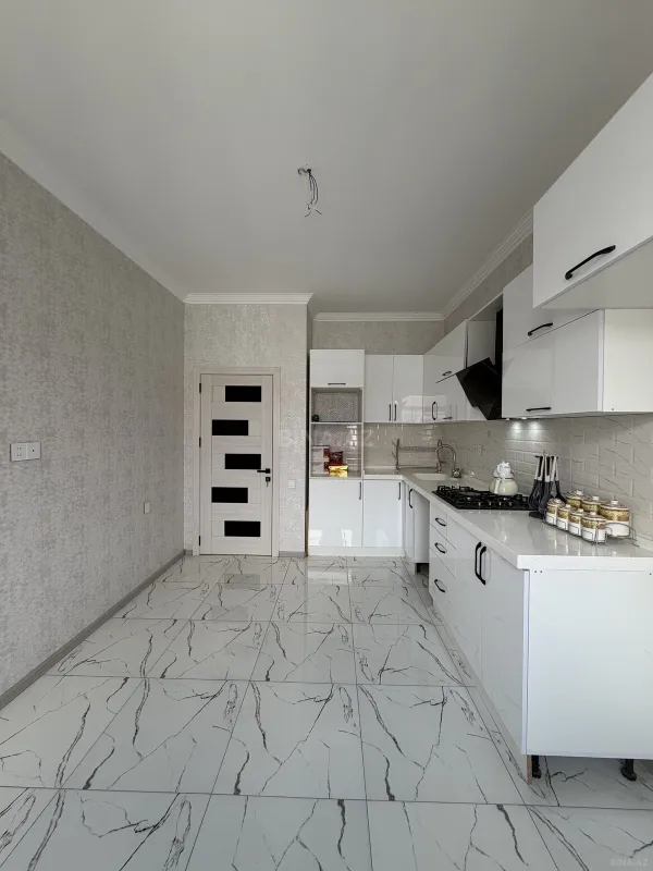 Satılır 3 otaqlı mənzil 82 m²