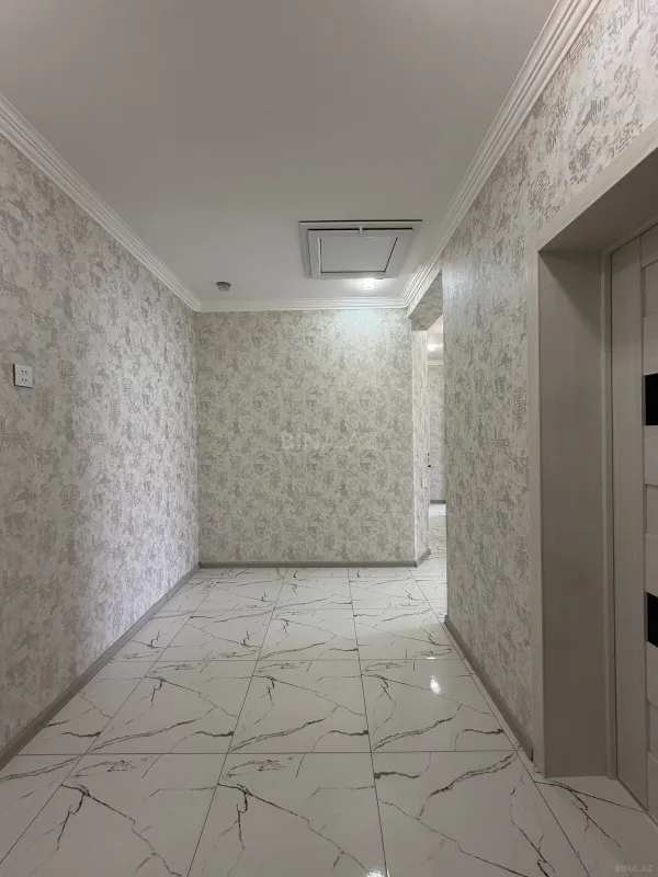 Satılır 3 otaqlı mənzil 82 m²