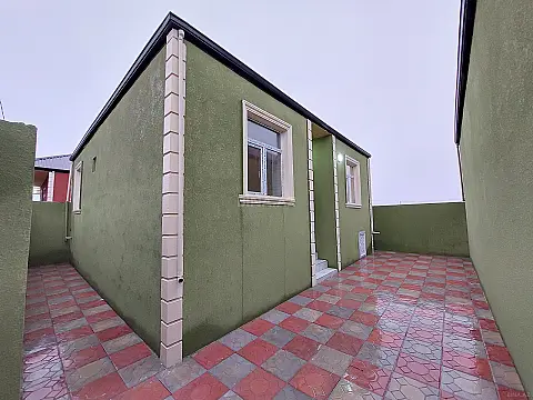 Satılır 3 otaqlı həyət evi 100 m² — Bakı, Binə 3 otaq 100.00 m²