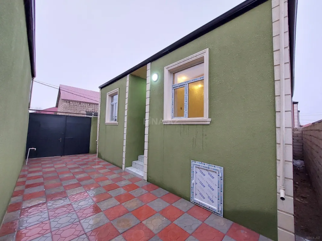 Satılır 3 otaqlı həyət evi 100 m²