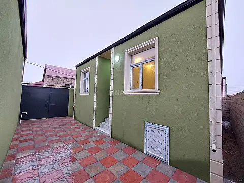 Satılır 3 otaqlı həyət evi 100 m²