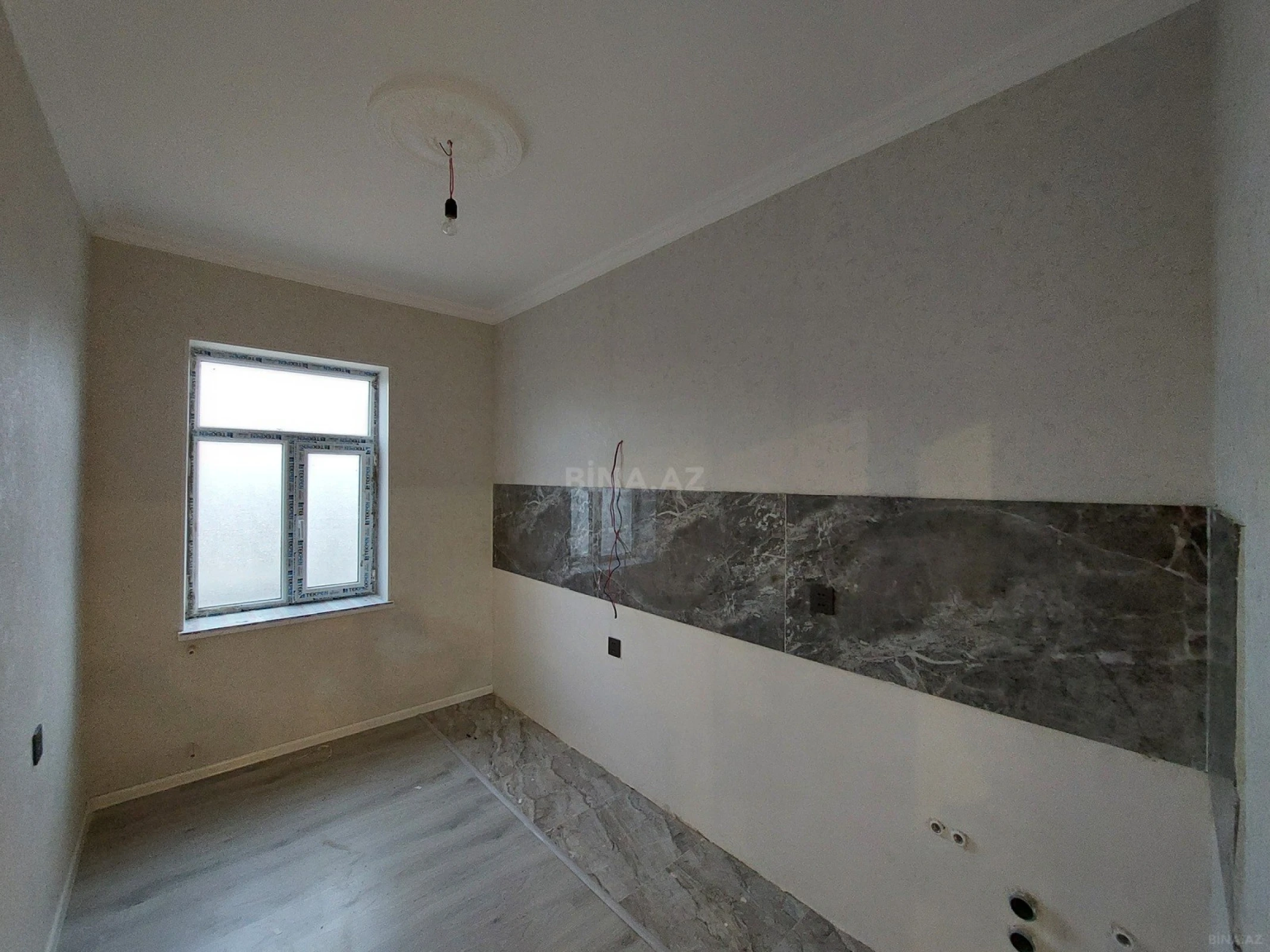 Satılır 3 otaqlı həyət evi 90 m²