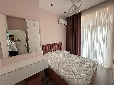 Satılır 2 otaqlı mənzil 52 m²