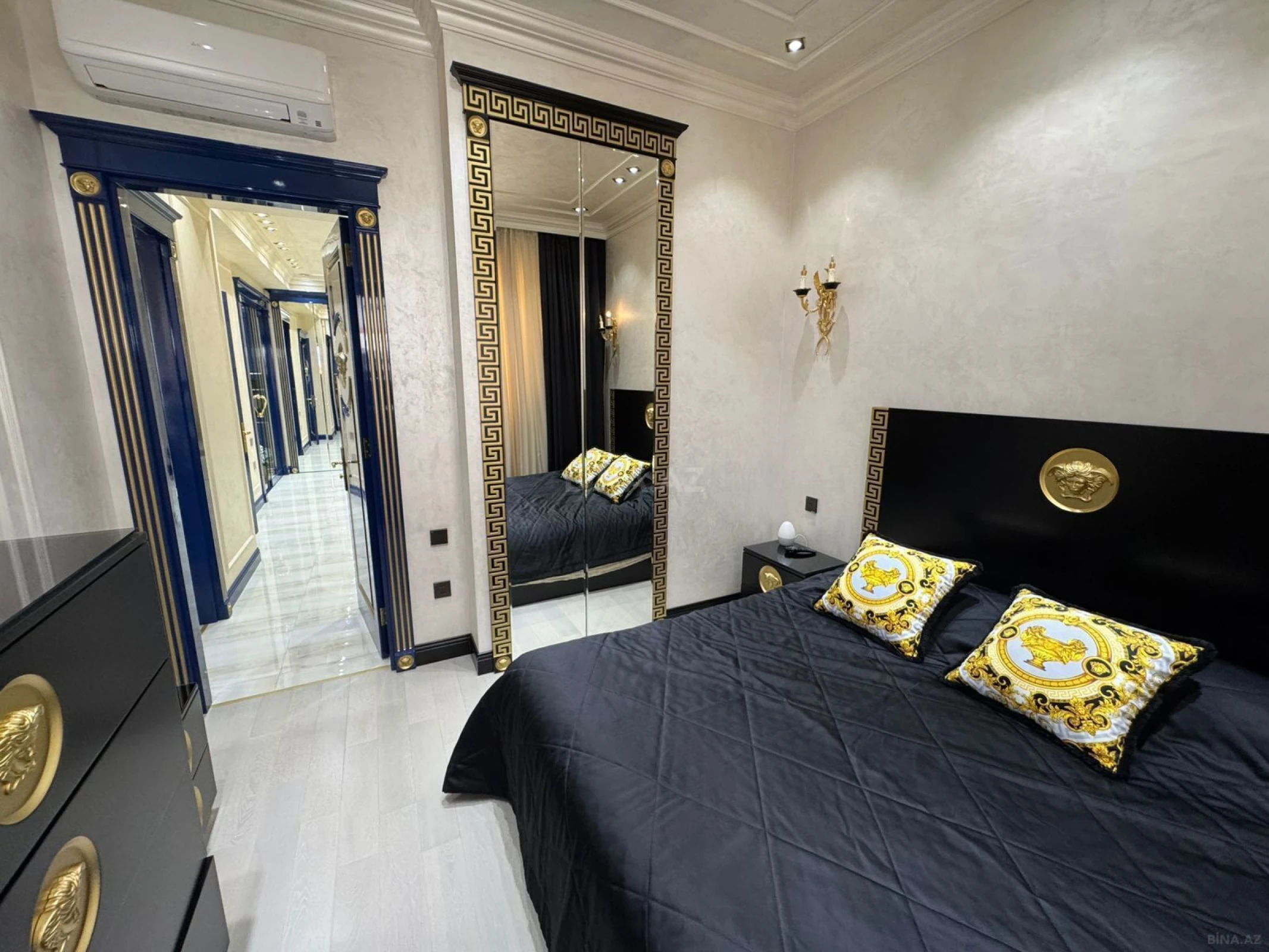 Satılır 3 otaqlı mənzil 120 m²