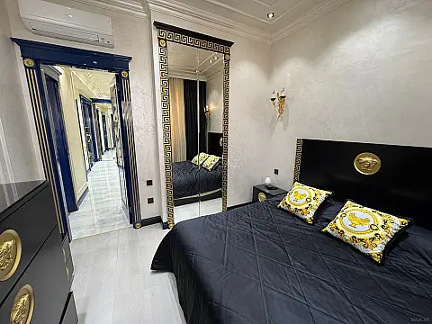 Satılır 3 otaqlı mənzil 120 m²