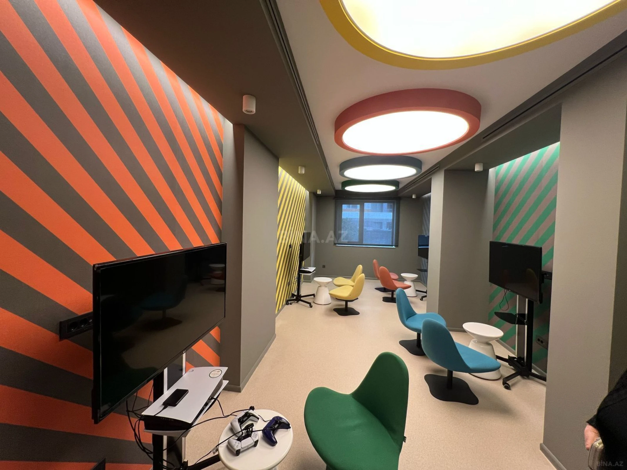 Satılır 3 otaqlı mənzil 120 m²