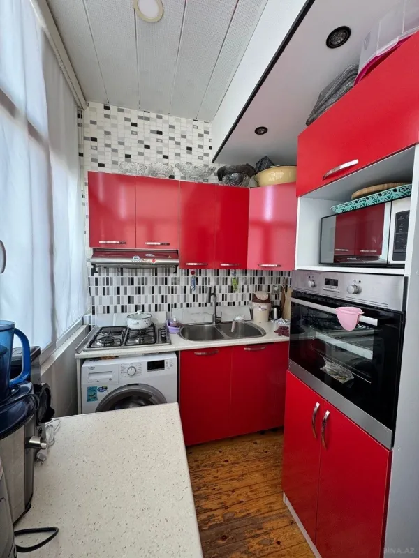 Satılır 2 otaqlı mənzil 52 m²
