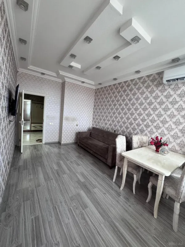 Kirayə verilir 3 otaqlı mənzil 80 m²