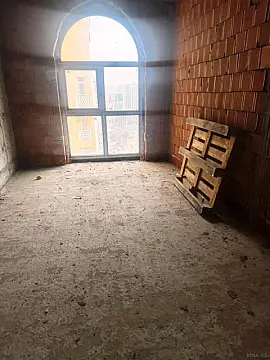 Satılır 3 otaqlı mənzil 113 m²