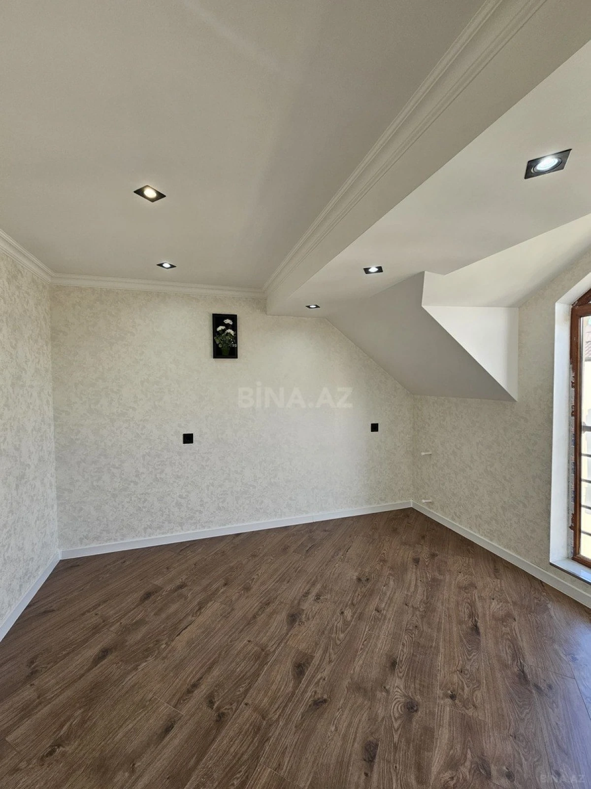 Satılır 2 otaqlı mənzil 40 m²