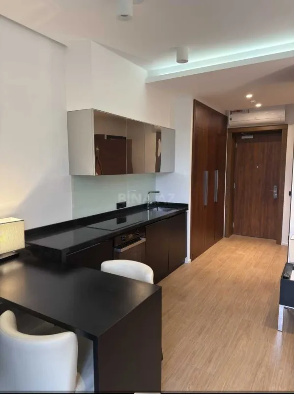 Kirayə verilir 1 otaqlı həyət evi 60 m²