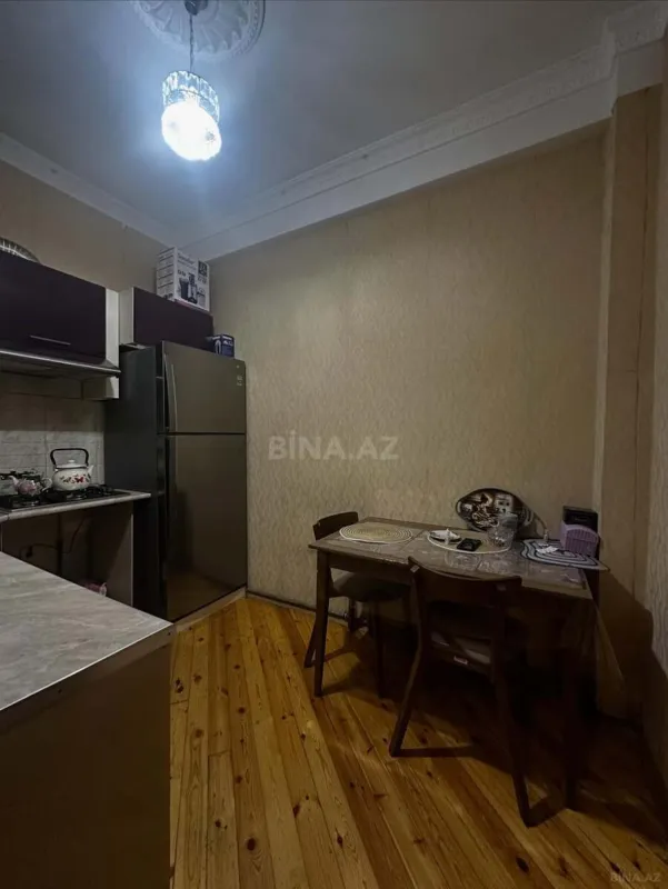 Satılır 2 otaqlı mənzil 60 m²