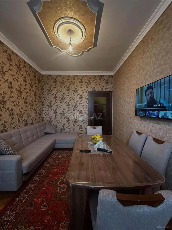 Satılır 2 otaqlı mənzil 60 m²