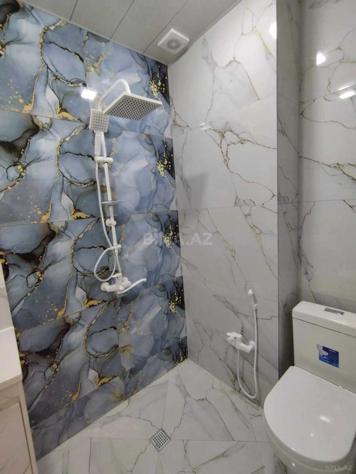 Satılır 3 otaqlı mənzil 64 m²