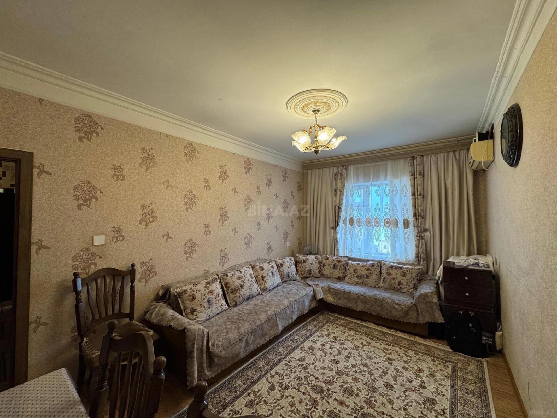 Satılır 2 otaqlı mənzil 60 m²