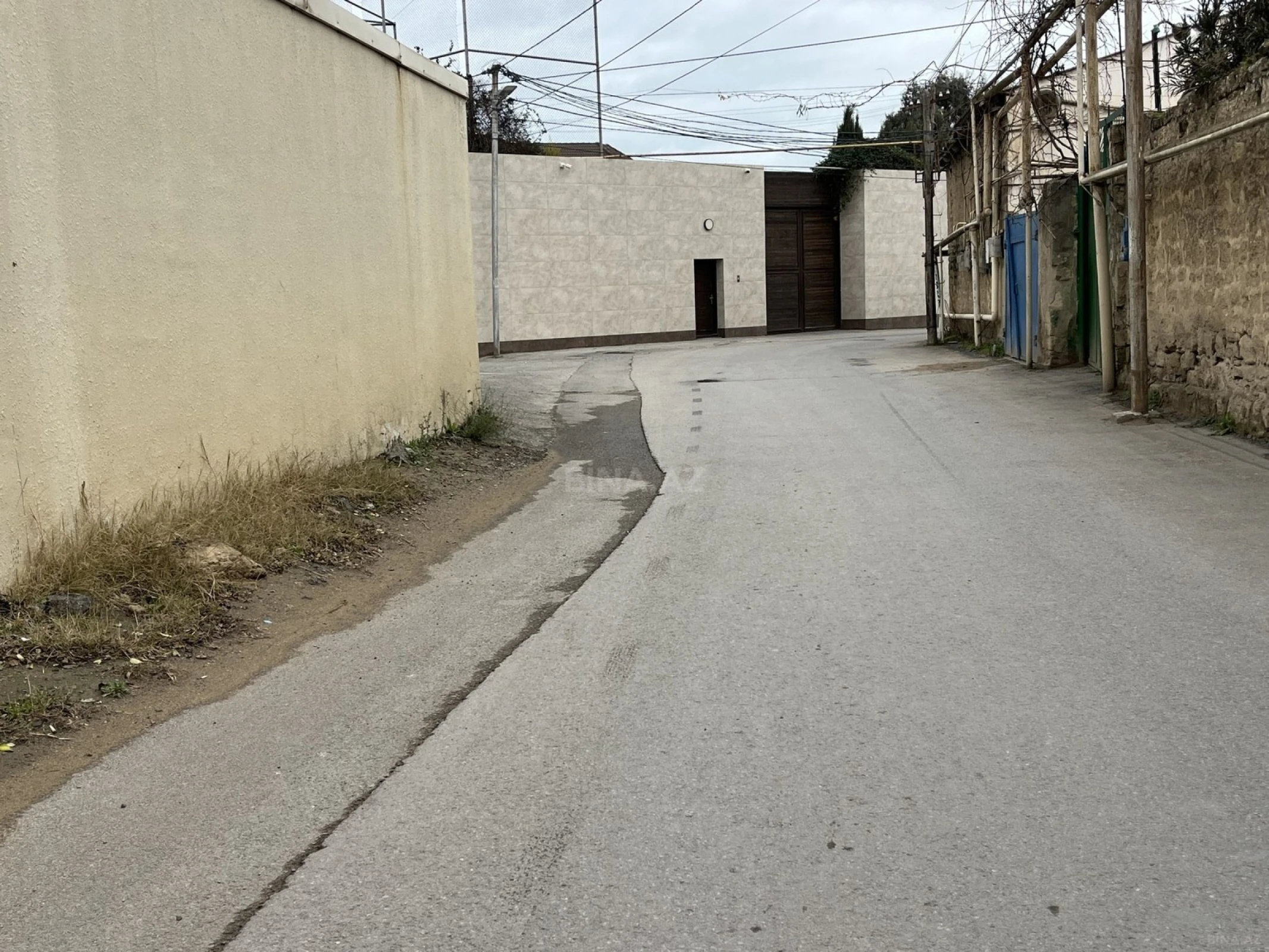 Satılır torpaq sahəsi 4 m²