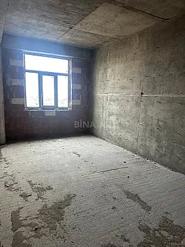 Satılır 2 otaqlı mənzil 83 m²