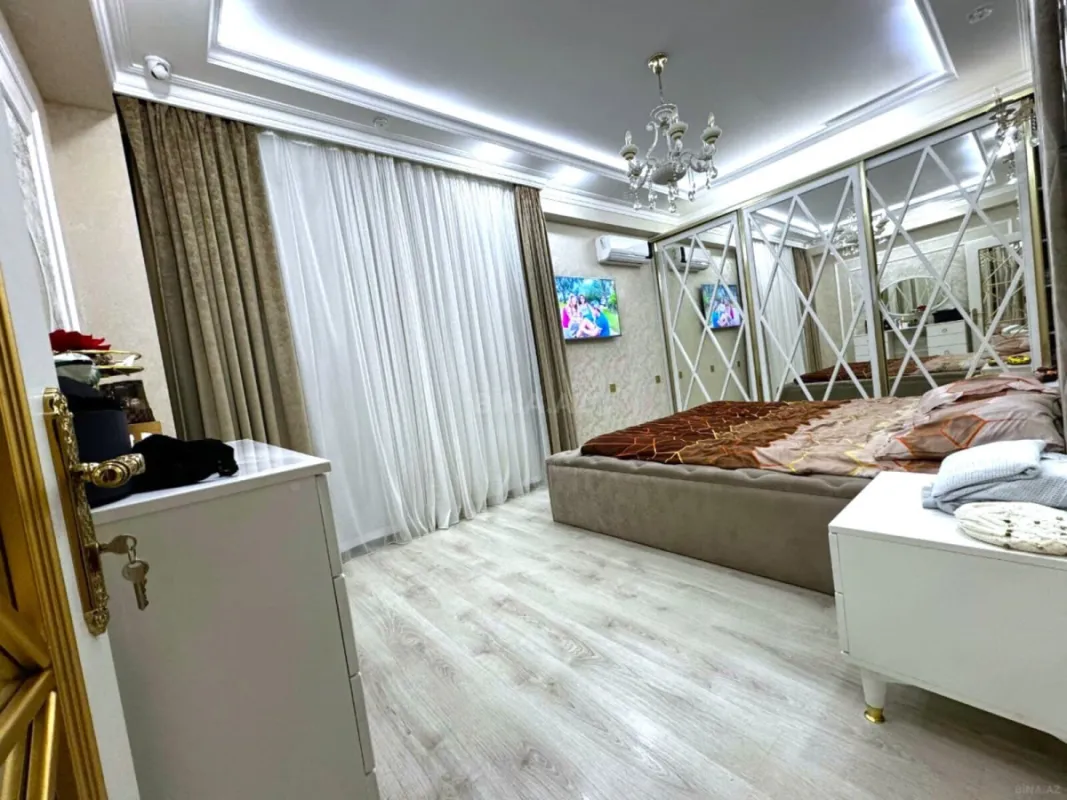 Satılır 3 otaqlı mənzil 100 m²
