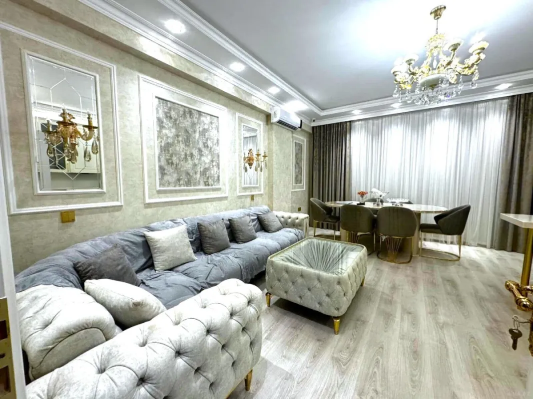 Satılır 3 otaqlı mənzil 100 m²