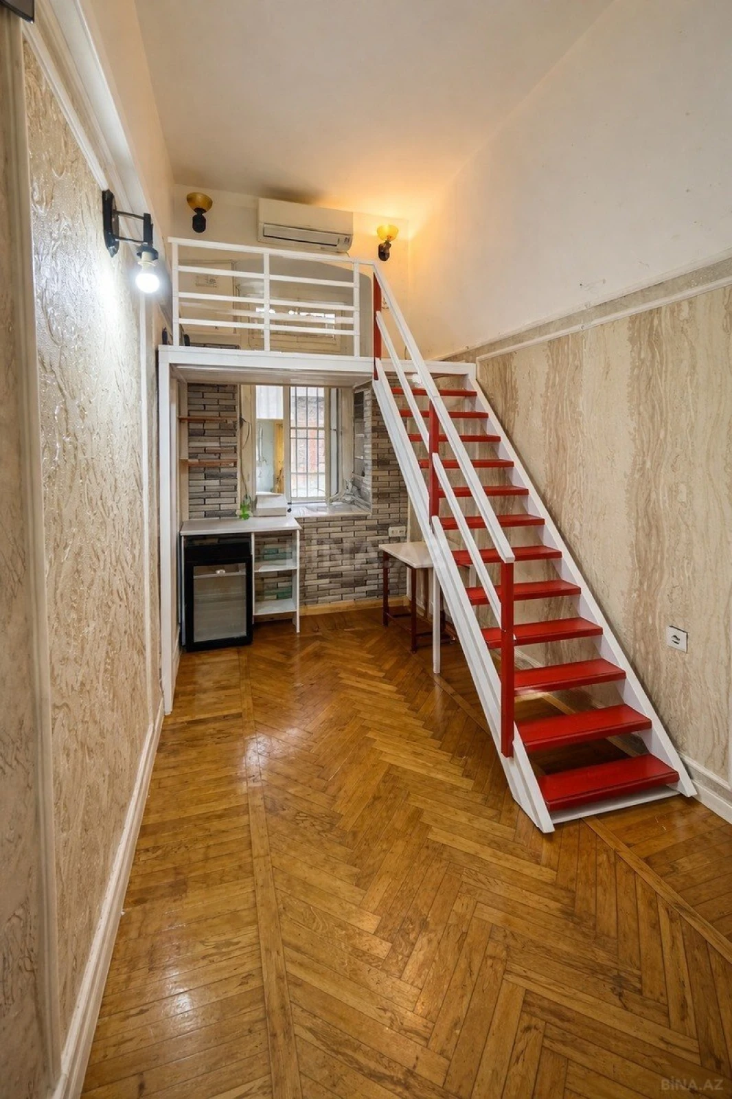 Satılır 1 otaqlı mənzil 18 m²