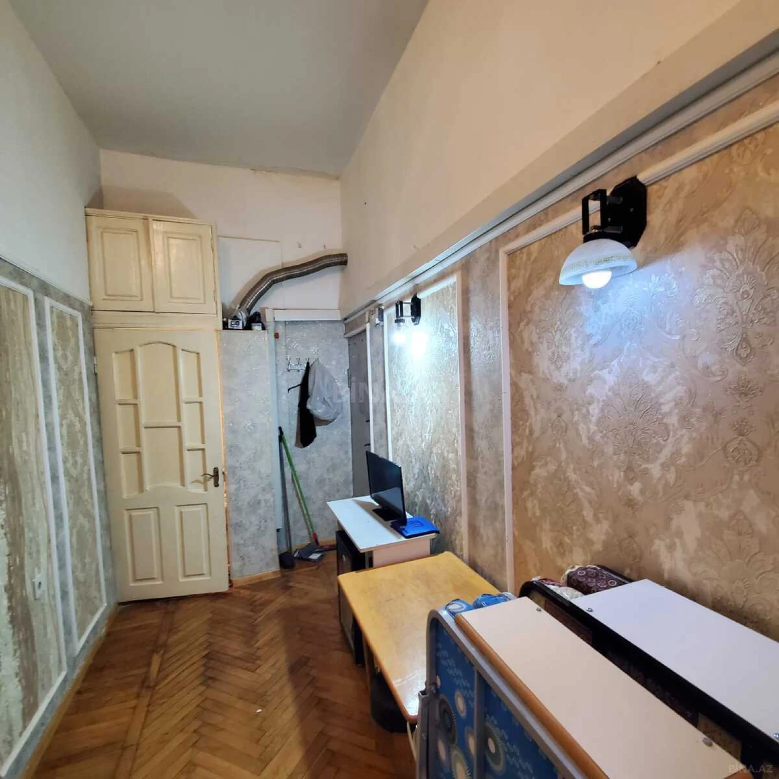 Satılır 1 otaqlı mənzil 18 m²