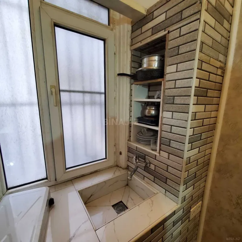 Satılır 1 otaqlı mənzil 18 m²