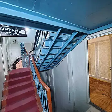 Satılır 1 otaqlı mənzil 18 m²