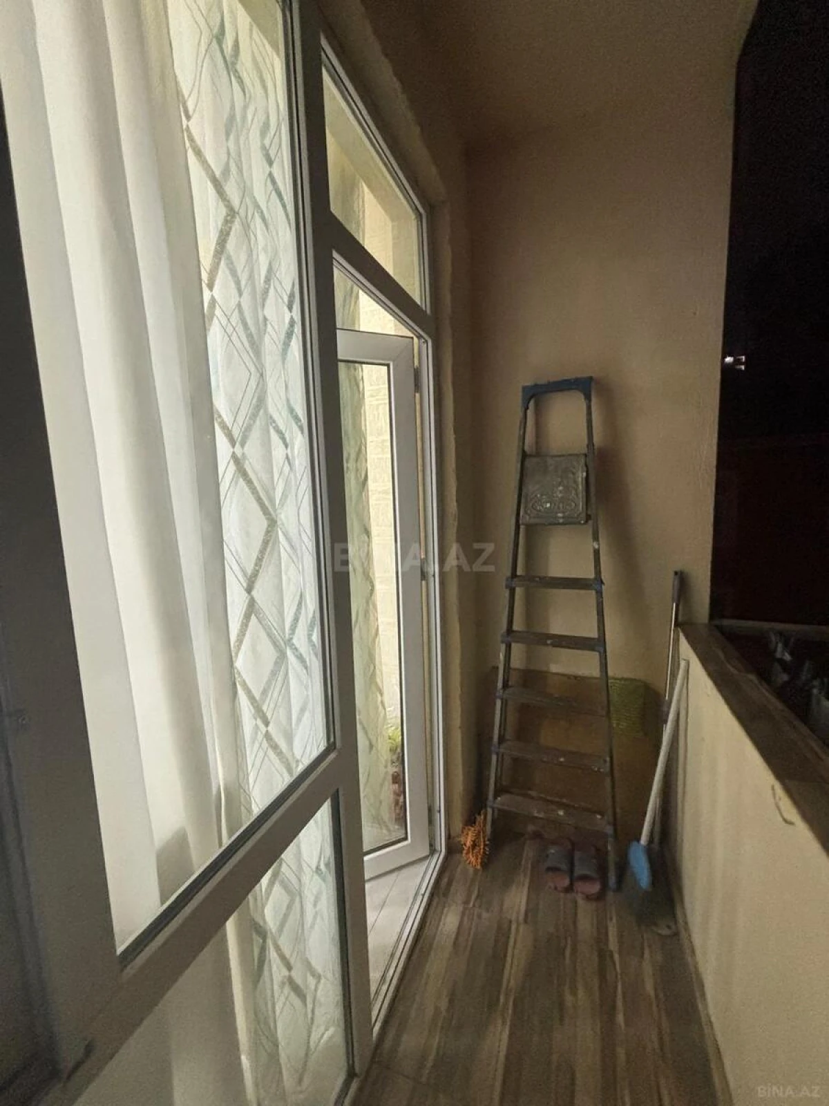 Satılır 2 otaqlı mənzil 64 m²