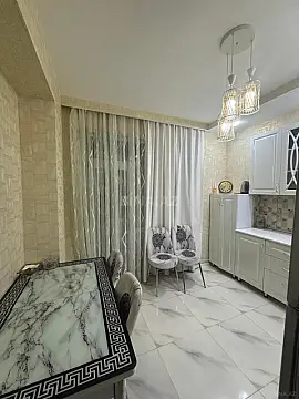 Satılır 2 otaqlı mənzil 64 m²