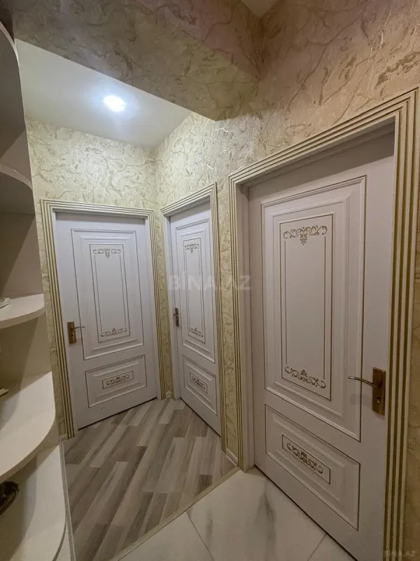 Satılır 2 otaqlı mənzil 64 m²