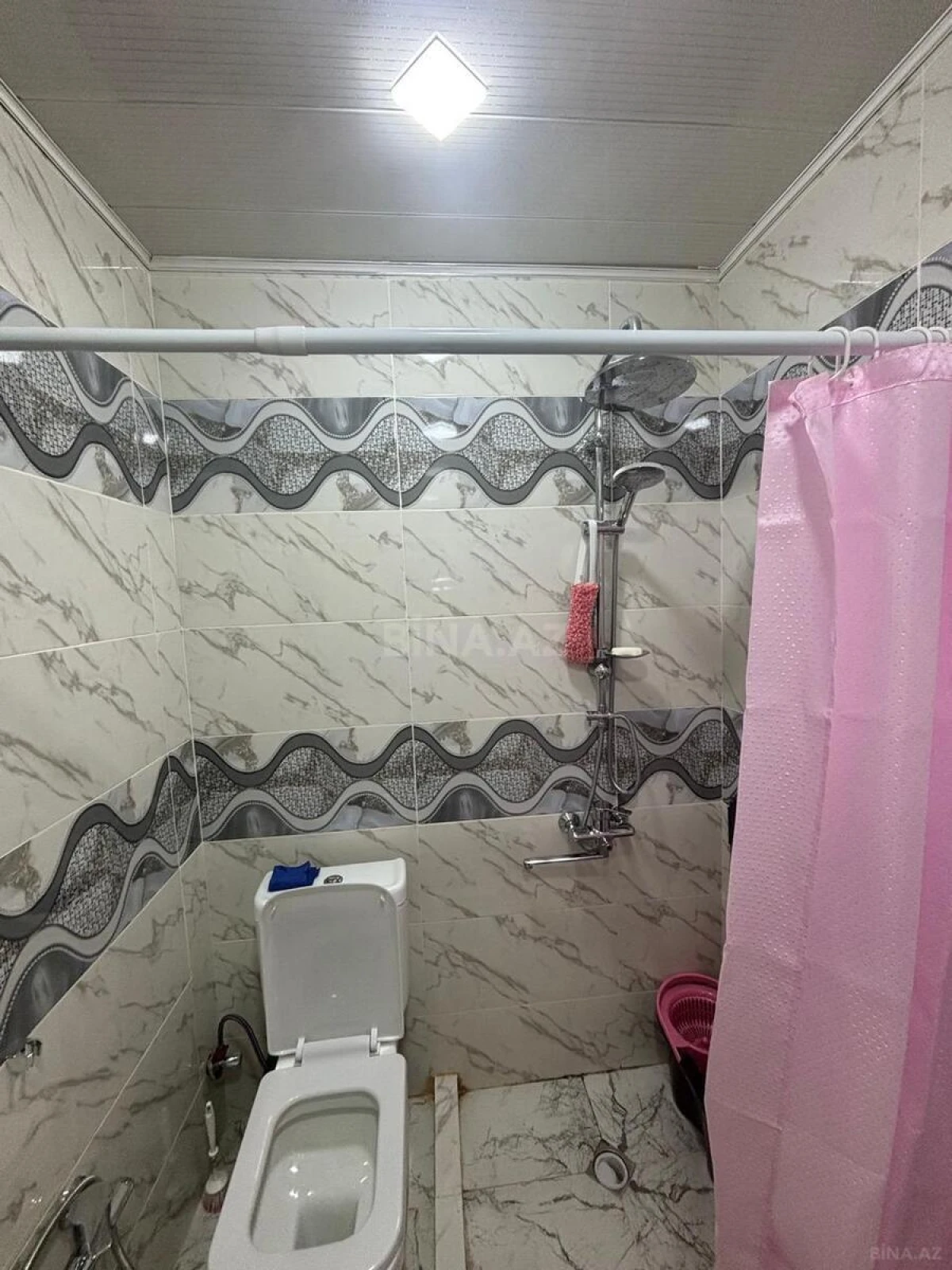 Satılır 2 otaqlı mənzil 64 m²