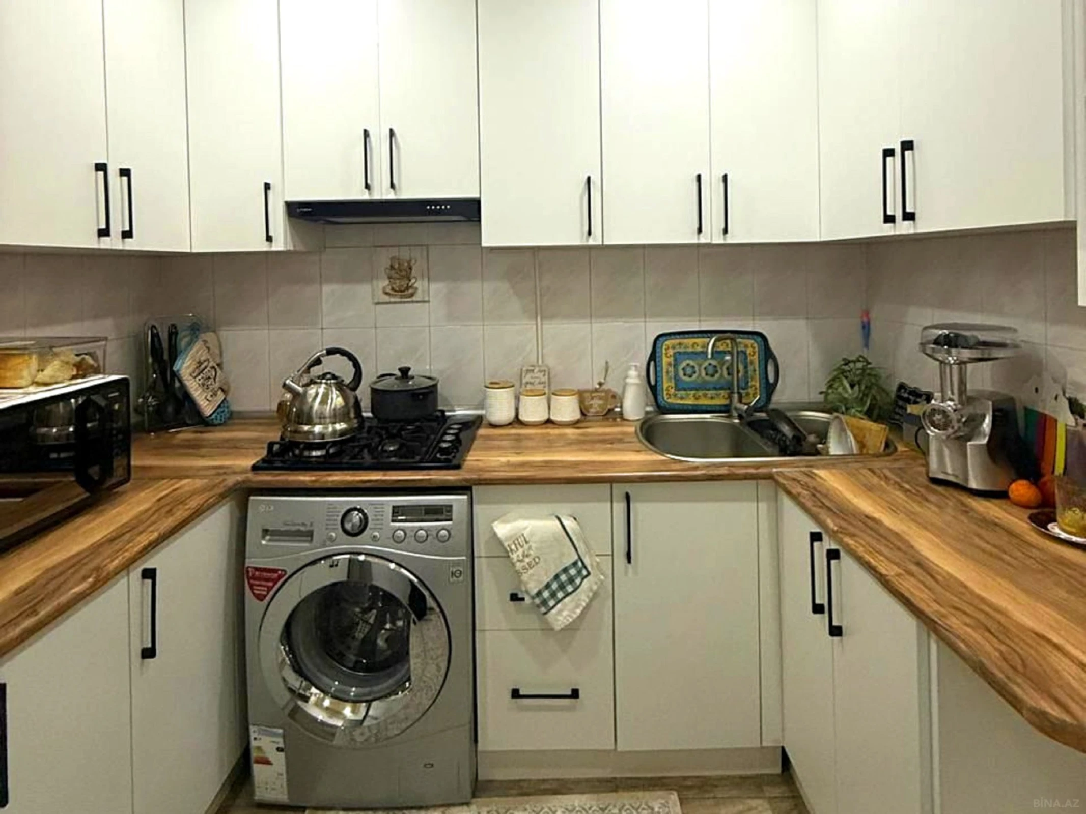 Satılır 2 otaqlı mənzil 60 m²