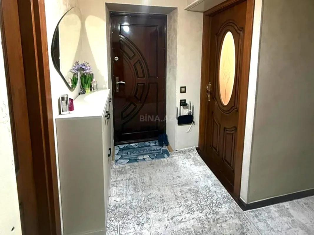 Satılır 2 otaqlı mənzil 60 m²