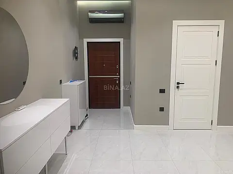 Kirayə verilir 3 otaqlı mənzil 150 m²