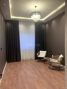 Kirayə verilir 3 otaqlı mənzil 150 m²