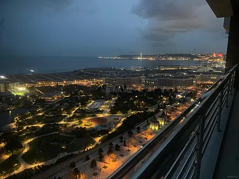 Kirayə verilir 3 otaqlı mənzil 150 m²