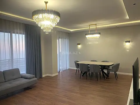 Kirayə verilir 3 otaqlı mənzil 150 m²