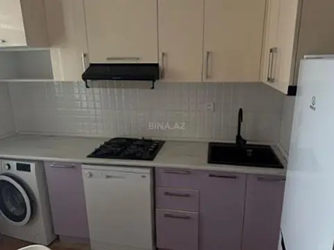 Kirayə verilir 2 otaqlı mənzil 65 m²