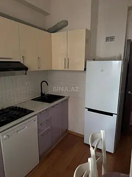 Kirayə verilir 2 otaqlı mənzil 65 m²
