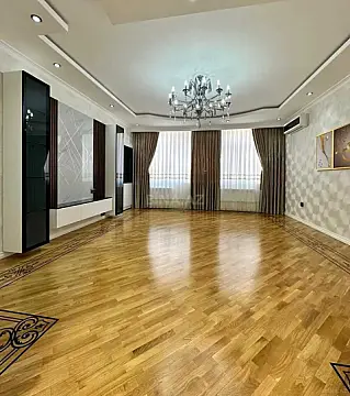 Satılır 3 otaqlı mənzil 134 m² — Bakı, Memar Əcəmi yanı 3 otaq 134.00 m²