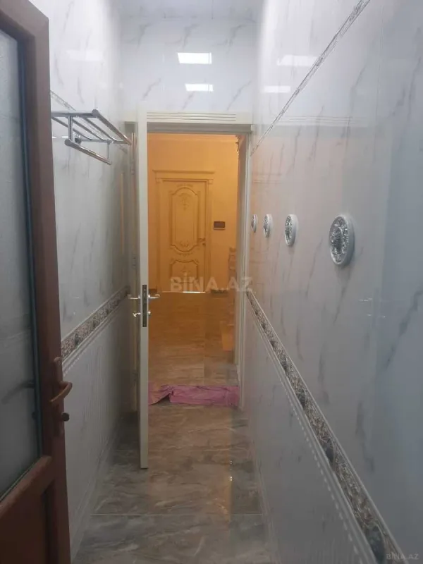 Satılır 6 otaqlı həyət evi 250 m²
