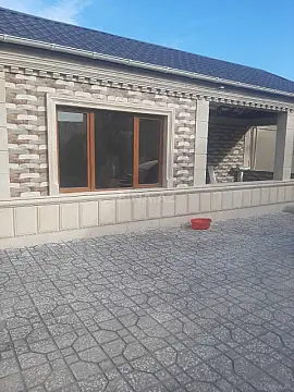Satılır 6 otaqlı həyət evi 250 m²