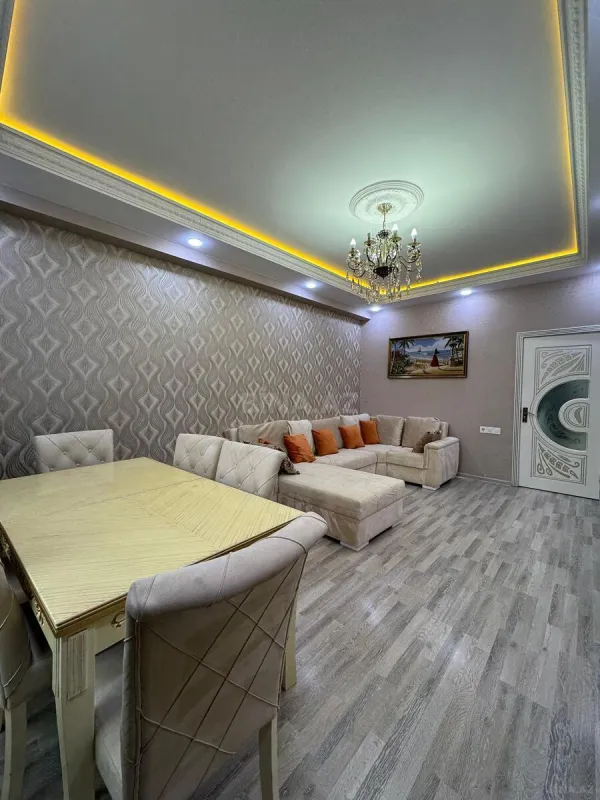 Satılır 2 otaqlı mənzil 65 m²