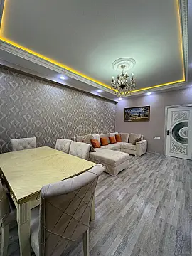 Satılır 2 otaqlı mənzil 65 m²