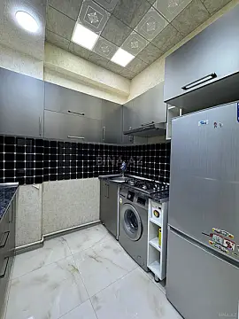 Satılır 2 otaqlı mənzil 65 m²
