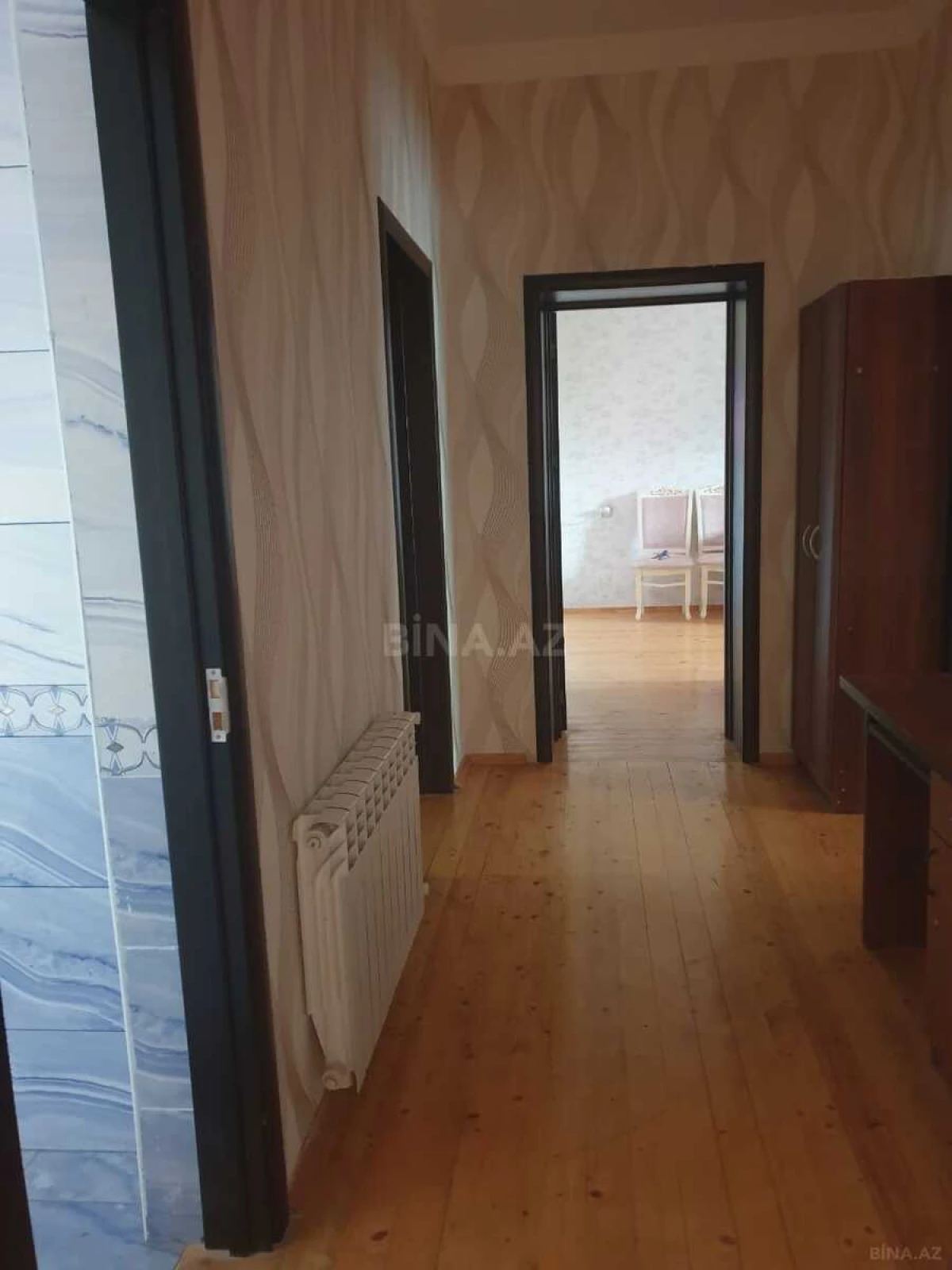 Satılır 6 otaqlı həyət evi 240 m²