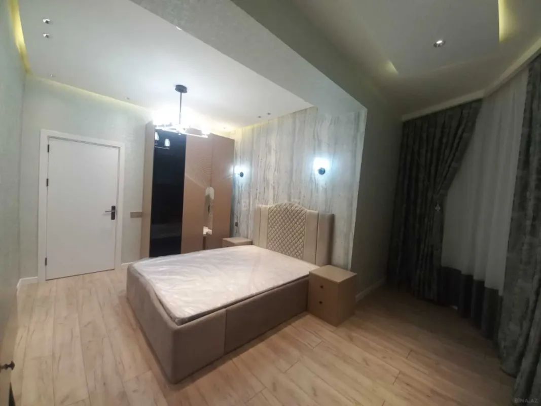Satılır 2 otaqlı mənzil 85 m²