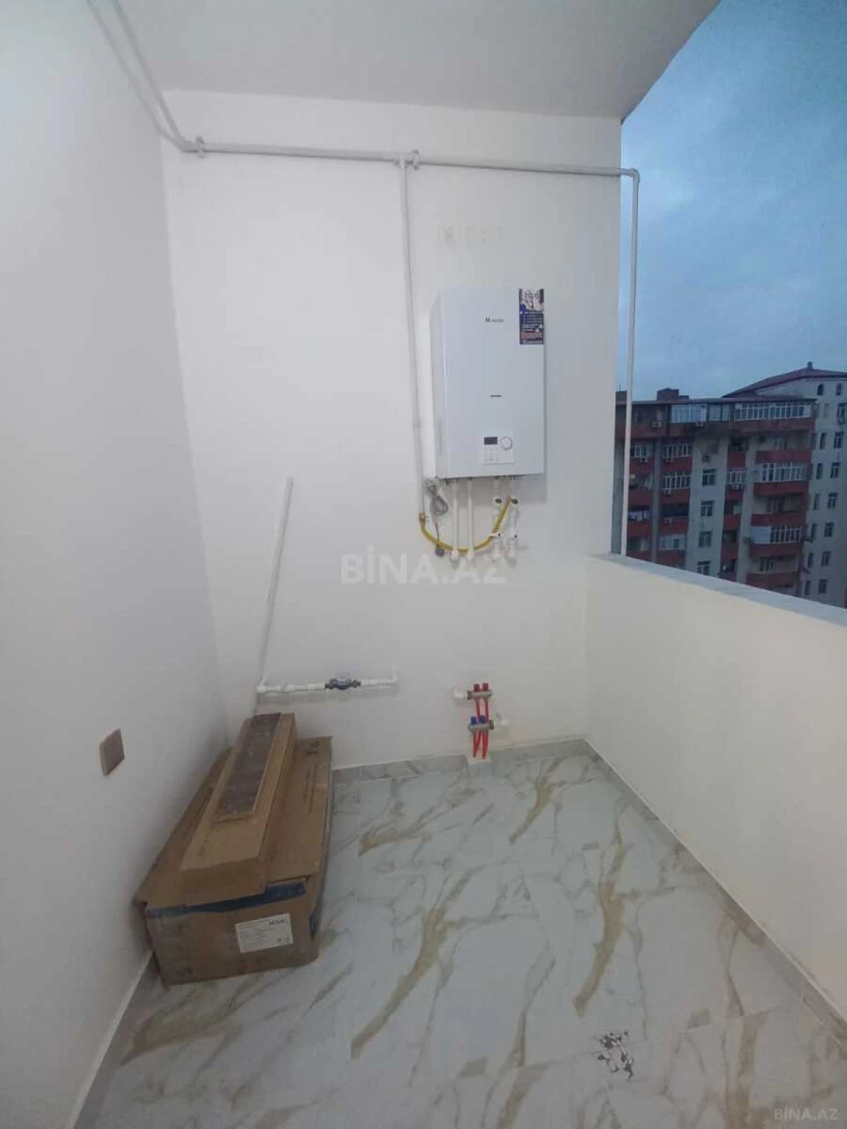 Satılır 2 otaqlı mənzil 85 m²