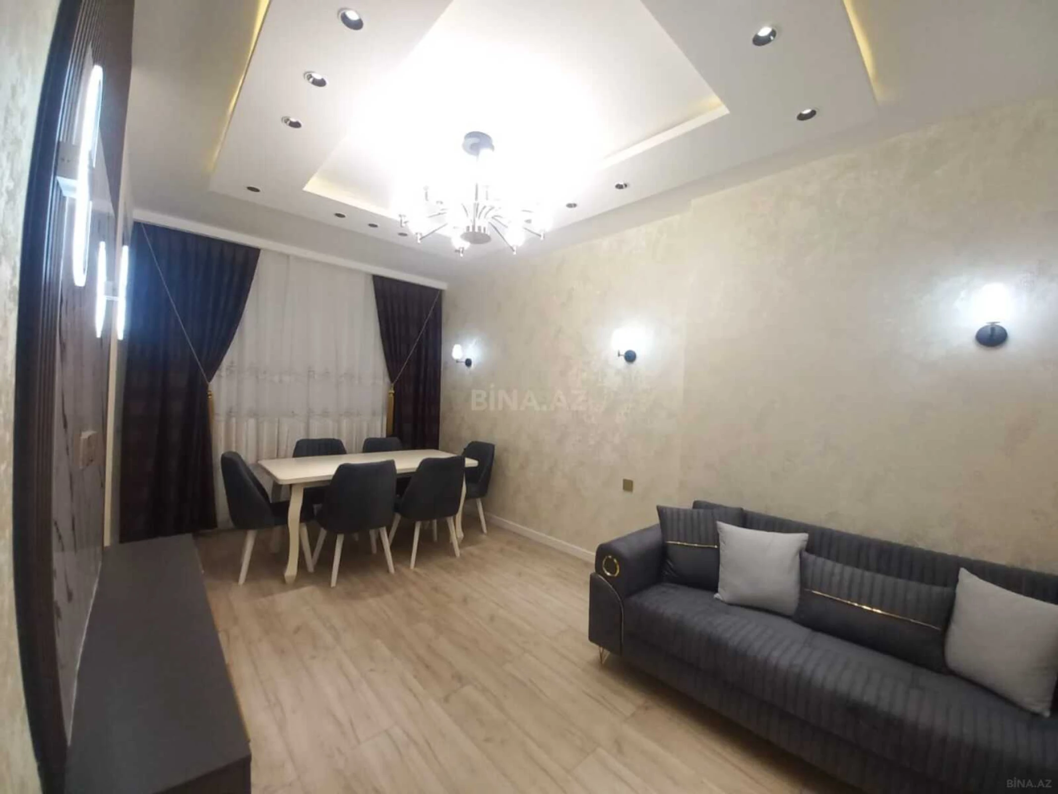 Satılır 2 otaqlı mənzil 85 m²