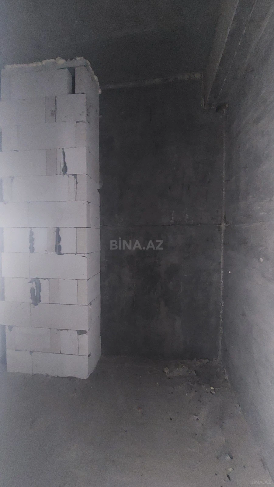 Satılır 3 otaqlı mənzil 125 m²